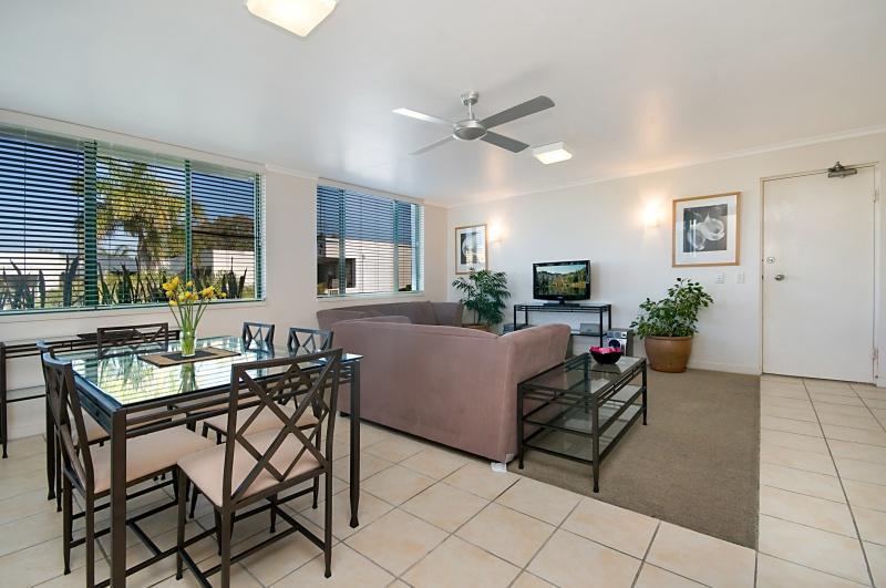 الكسندرا هيدلاند Headland Gardens Holiday Apartments المظهر الخارجي الصورة
